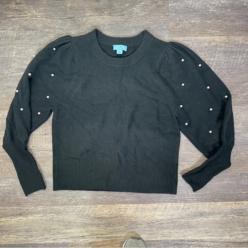 CeCe black crewneck sweater with pearl beaded sleeves size small S B167
